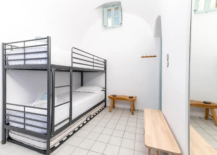 度假居 Blue Vine Pool Breakfast Kamári