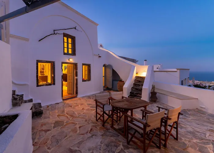 Blue Vine Pool Breakfast Kamári