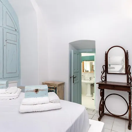 Blue Vine - Private Pool - Panoramic Sea View بيت للعطل Kamári