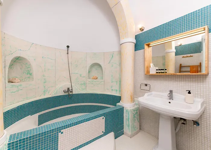 Blue Vine Pool Breakfast Semesterbostad *